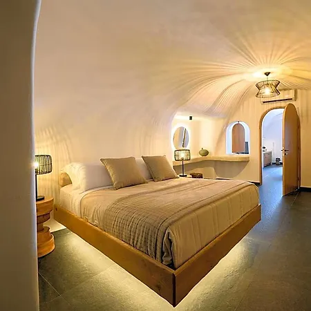 Lotus Cave